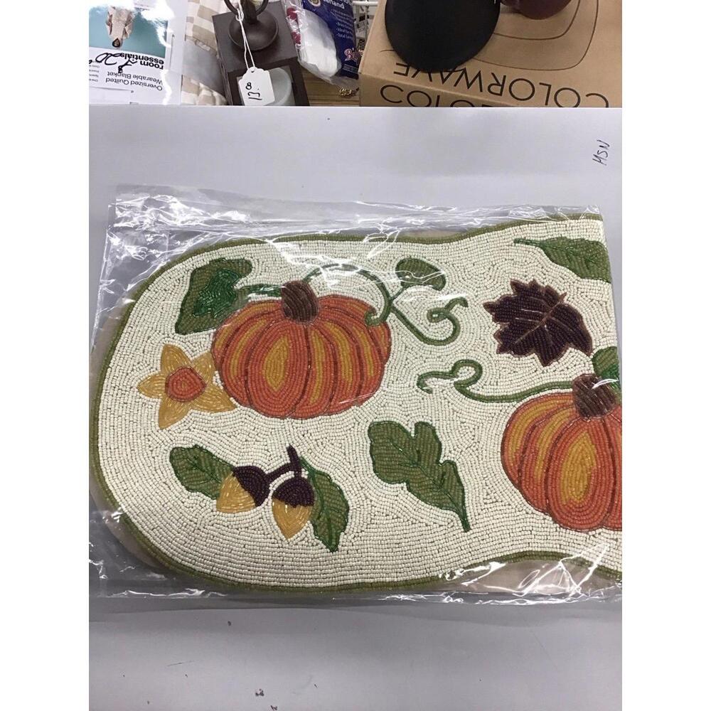 Temptations by Tara beaded table runner heavyweight autumn pumpkins leaves new
